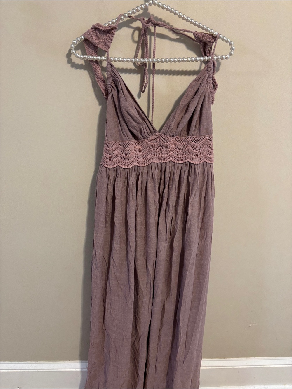 American Threads Halter Maxi Dress L Large Mauve Pink Crochet Lace Boho Flowy